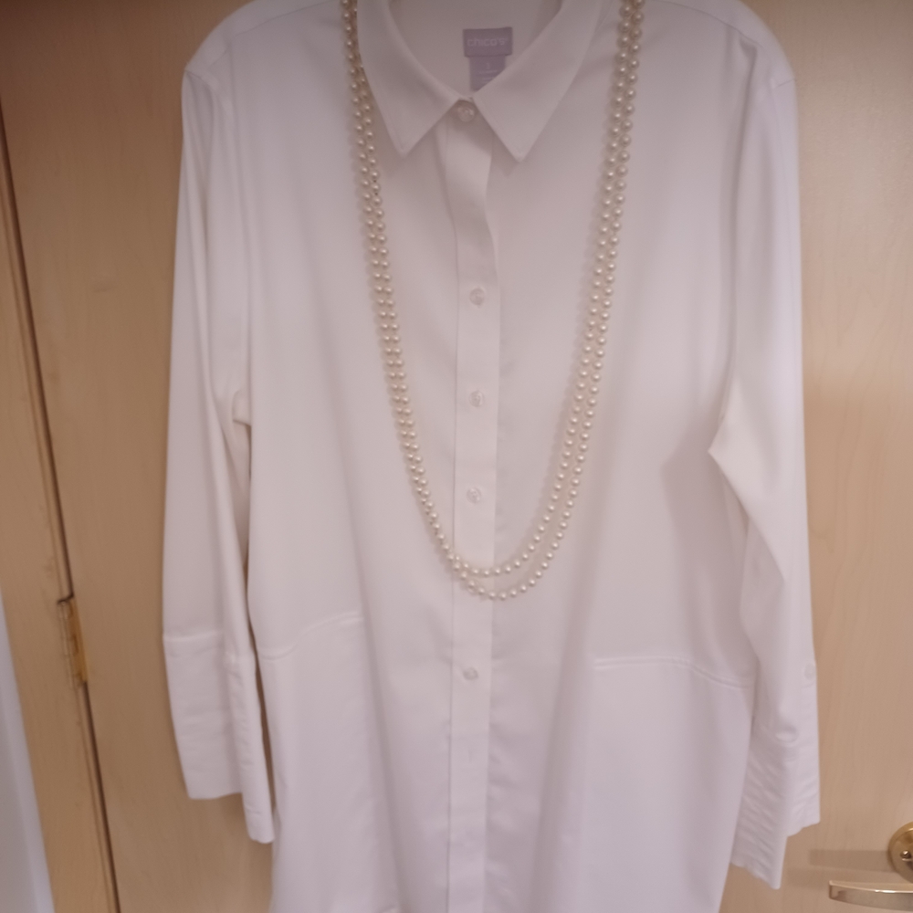 Chico's Bright White No-Iron Chic Stretch Shirt. Size 3 (XL)